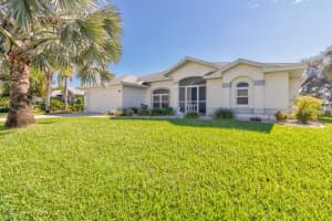 26 LONG MEADOW LANE, ROTONDA WEST, FL 33947 - MLS#MFRD6135464