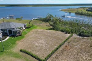 9678 SHELBURNE CIRCLE, PORT CHARLOTTE, FL 33981 Sold 03/25/25