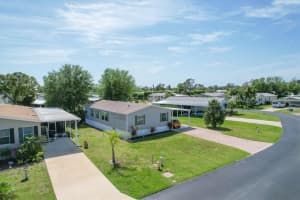 9077 Pinehaven Way, ENGLEWOOD