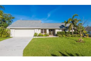 1245 WATERSIDE LANE, VENICE, FL 34285 Sold 09/05/24