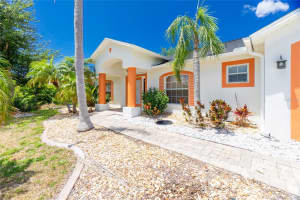 9660 MIAMI CIRCLE, PORT CHARLOTTE, FL 33981 - MLS#MFRD6136372