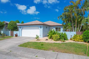 605 CHERRYWOOD DRIVE, ENGLEWOOD, FL 34223 Sold 10/25/24