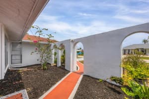 91 ROTONDA CIRCLE, ROTONDA WEST, FL 33947 Sold 11/07/24