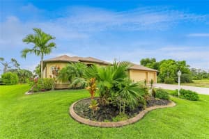 12 PINE VALLEY ROAD, ROTONDA WEST, FL 33947 Sold 10/31/24