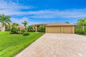 12 PINE VALLEY ROAD, ROTONDA WEST, FL 33947 Sold 10/31/24