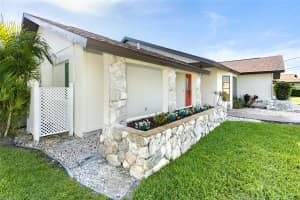 46 BUNKER COURT, ROTONDA WEST, FL 33947 Sold 01/24/25