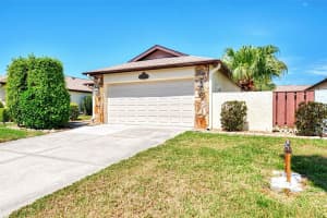 570 Foxwood Blvd #196, ENGLEWOOD