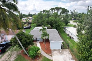 2962 THOMAS STREET, FORT MYERS, FL 33916 Sold 10/28/24