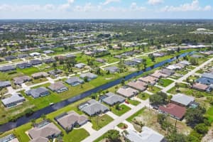 173 FAIRWAY ROAD, ROTONDA WEST, FL 33947 Sold 05/15/25