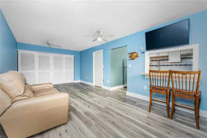 4444 SWIFT ROAD, SARASOTA, FL 34231 Sold 04/28/25