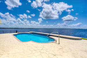 12441 QUINLAN AVENUE, PORT CHARLOTTE, FL 33981 Sold 09/23/24