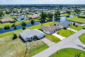 189 BUNKER ROAD, ROTONDA WEST, FL 33947 Sold 07/07/25