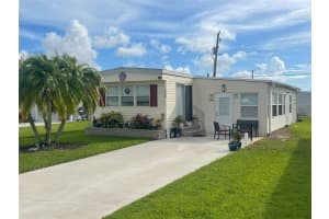 208 Marlette Dr, NORTH PORT