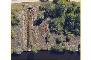 8301 DAFOE STREET, PORT CHARLOTTE, FL 33981 - MLS#MFRD6137738
