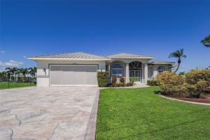 15418 ALCOVE CIRCLE, PORT CHARLOTTE, FL 33981 Sold 05/07/25