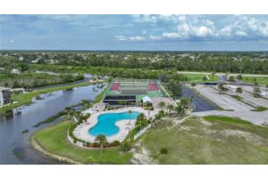 175 KINGS HIGHWAY, PUNTA GORDA, FL 33983 Sold 04/14/25