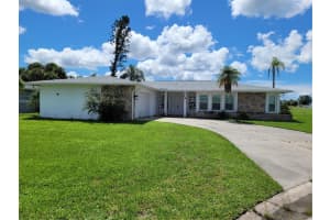 18 Golfview Ct, ROTONDA WEST