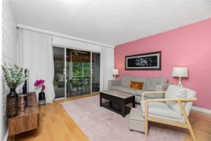 2155 WOOD STREET, SARASOTA, FL 34237 Sold 03/24/25