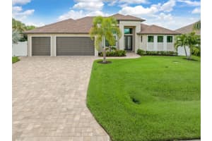 15320 HENNIPEN CIRCLE, PORT CHARLOTTE, FL 33981 Sold 05/21/25