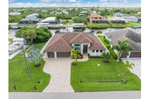 15320 HENNIPEN CIRCLE, PORT CHARLOTTE, FL 33981 Sold 05/21/25