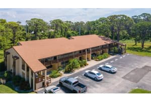 8 Quails Run Blvd #10, ENGLEWOOD
