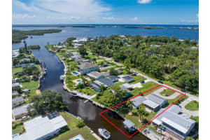 1715 RIVERSIDE DRIVE, ENGLEWOOD, FL 34223 Sold 05/15/25