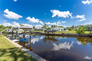 1715 RIVERSIDE DRIVE, ENGLEWOOD, FL 34223 Sold 05/15/25