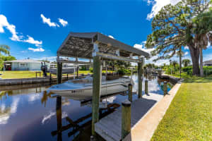 1715 RIVERSIDE DRIVE, ENGLEWOOD, FL 34223 Sold 05/15/25