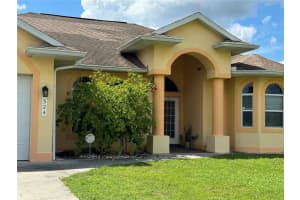 324 Santurce Ave, NORTH PORT