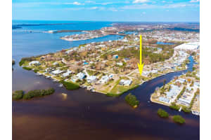 1899 RIVERSIDE DRIVE, ENGLEWOOD, FL 34223 Sold 11/16/24