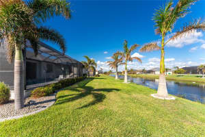 246 PINE VALLEY LANE, ROTONDA WEST, FL 33947 Sold 06/02/25