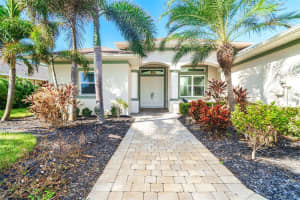 65 PAR VIEW TERRACE, ROTONDA WEST, FL 33947 Sold 05/02/25