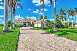 3031 Rivershore Ln, PORT CHARLOTTE