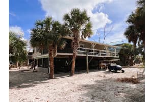 8418 LITTLE GASPARILLA ISLAND, BOCA GRANDE, FL 33921 Sold 01/23/25