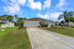 131 WHITE MARSH LANE, ROTONDA WEST, FL 33947 - MLS#MFRD6138978