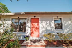 700 COQUINA COURT, NOKOMIS, FL 34275 - MLS#MFRD6138985