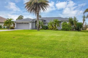 850 BOUNDARY BOULEVARD, ROTONDA WEST, FL 33947 Sold 02/21/25