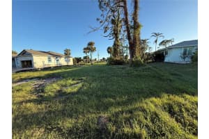 57 MARK TWAIN LN, ROTONDA WEST, FL 33947 - MLS#MFRD6139199