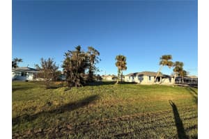 57 MARK TWAIN LN, ROTONDA WEST, FL 33947 - MLS#MFRD6139199