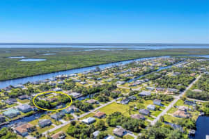 18686 ARAPAHOE CIRCLE, PORT CHARLOTTE, FL 33948 Sold 04/15/25