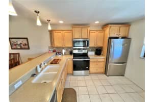175 KINGS HIGHWAY, PUNTA GORDA, FL 33983 Sold 04/22/25