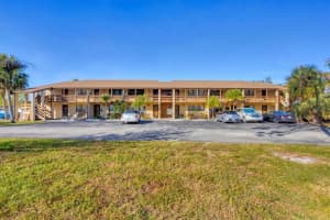 11 QUAILS RUN BOULEVARD, ENGLEWOOD, FL 34223 Sold 05/20/25