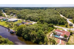 1020 EPPINGER DRIVE, PORT CHARLOTTE, FL 33953 - MLS#MFRD6139420