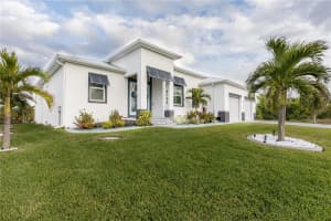 8198 CLYDE CIRCLE, PORT CHARLOTTE, FL 33981 Sold 03/28/25