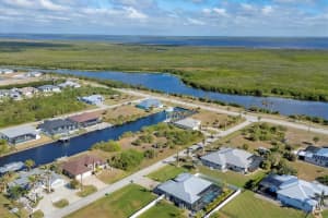 15442 MEACHAM CIRCLE, PORT CHARLOTTE, FL 33981 Sold 04/11/25