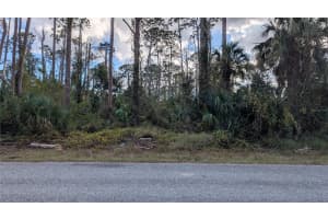 17421 DUDLEY AVENUE, PORT CHARLOTTE, FL 33954 Sold 11/04/25