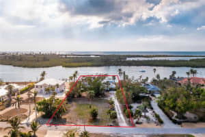 265 GREEN DOLPHIN DRIVE, PLACIDA, FL 33946 Sold 05/12/25