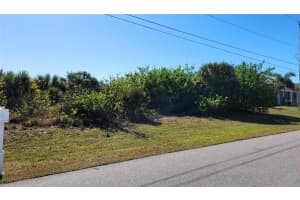 15762 APPLEWHITE CIRCLE, PORT CHARLOTTE, FL 33981 - MLS#MFRD6139634
