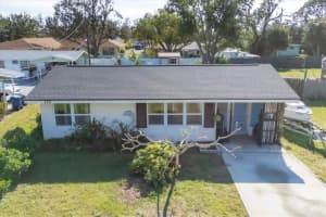135 LANGSNER STREET, ENGLEWOOD, FL 34223 Sold 03/31/25