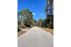 DAPHNE RD, NORTH PORT, FL 34288 - MLS#MFRD6139657